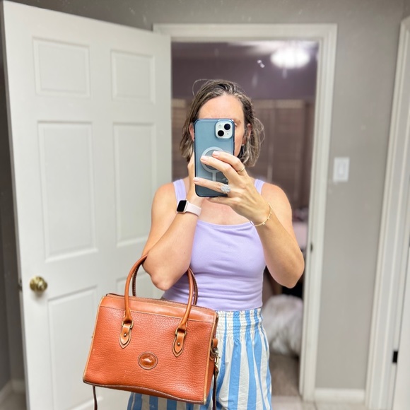 Vintage Dooney and Bourke bag - Picture 6 of 9